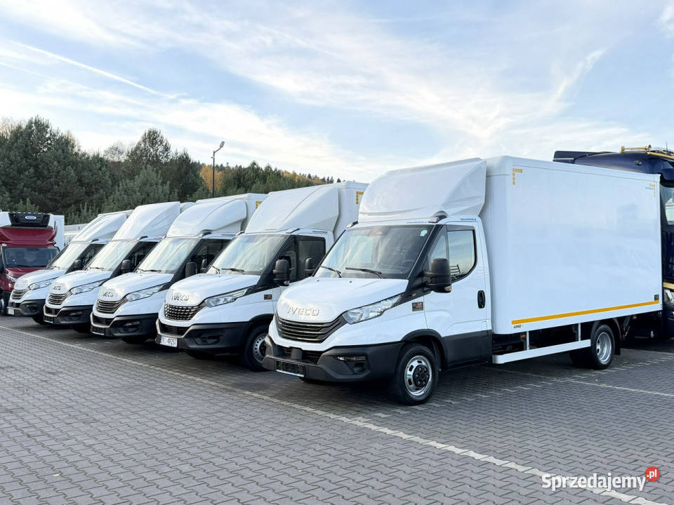 Iveco Daily 35C16 V Kontener Winda 750 Na światła przeciwmgłowe świętokrzyskie Widełki