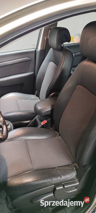 Sprzedam Chevrolet Captiva 2010r 24 LPG 182 MP3 Rumia