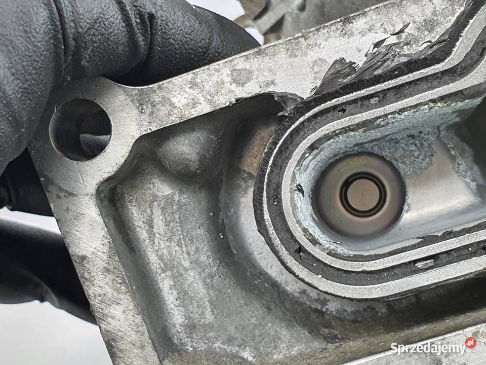 Obudowa Termostat Mitsubishi Outlander 4g63 osobowe Silniki i osprzęt