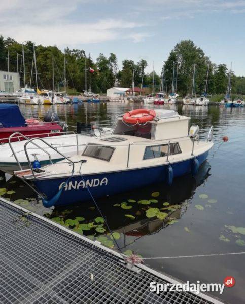 Łódź kabinowa wędkarskoturystyczna Kobyłka