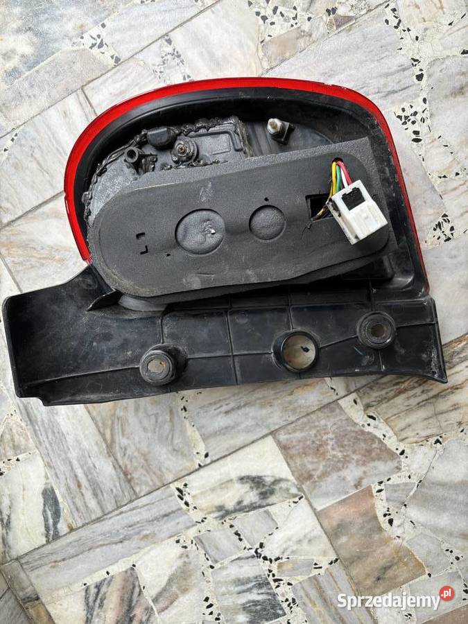 lampa tylnia Nissan Micra K13 led Tłuczań