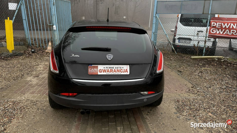 Lancia Delta 19 jtd 190 skóry zamsz ledy xenon garażowany Delta Gdańsk