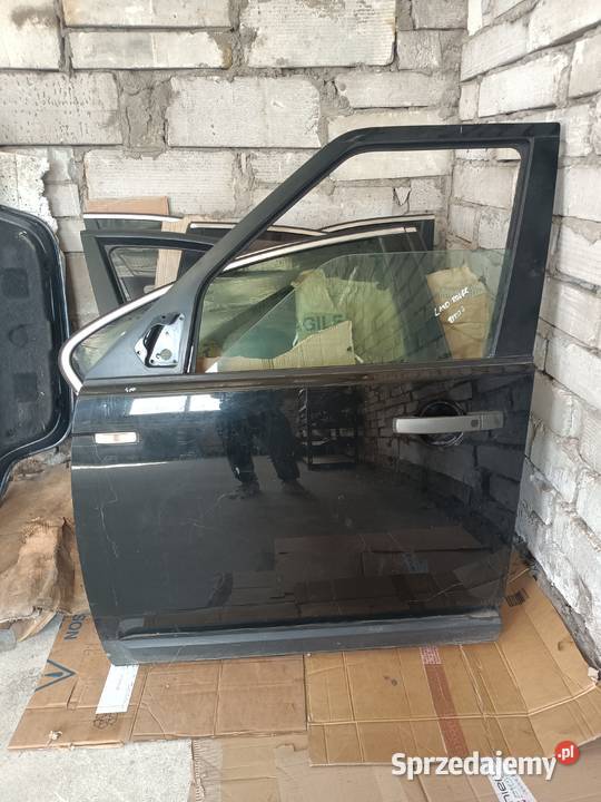 LAND ROVER DISCOVERY 4 IV L319 DRZWI LEWE świętokrzyskie