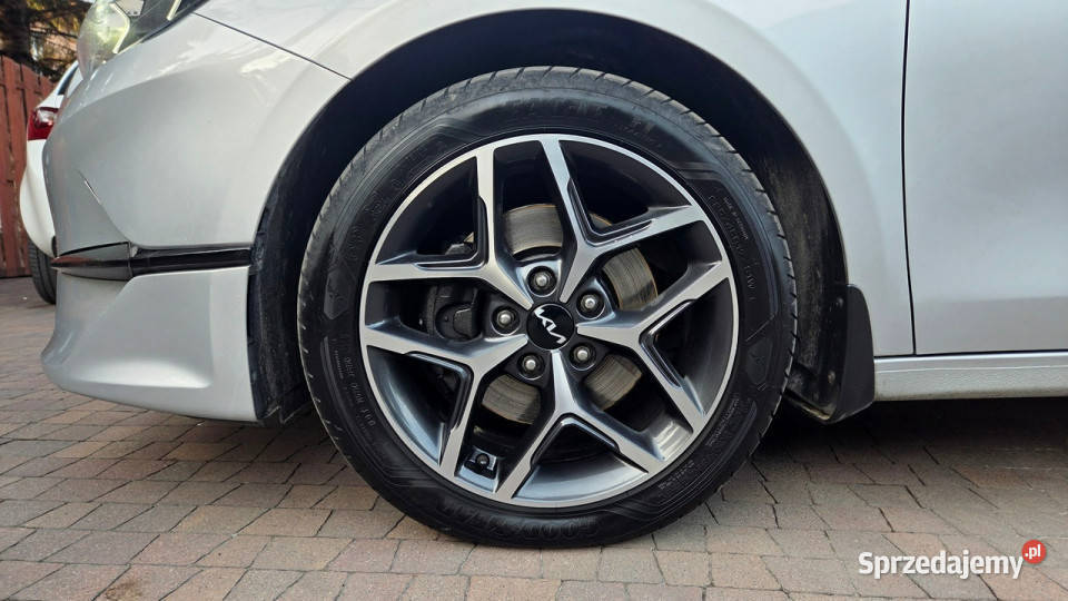 Kia Ceed 15 T 160 BUSINESS LINE DCT Bezwypadkowy łódzkie Aleksandrów Łódzki
