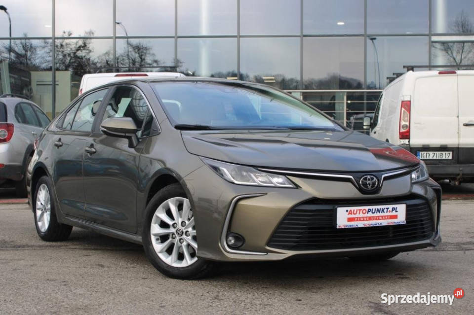 Toyota Corolla 2022r salon serwis ASO Carplay Kraków