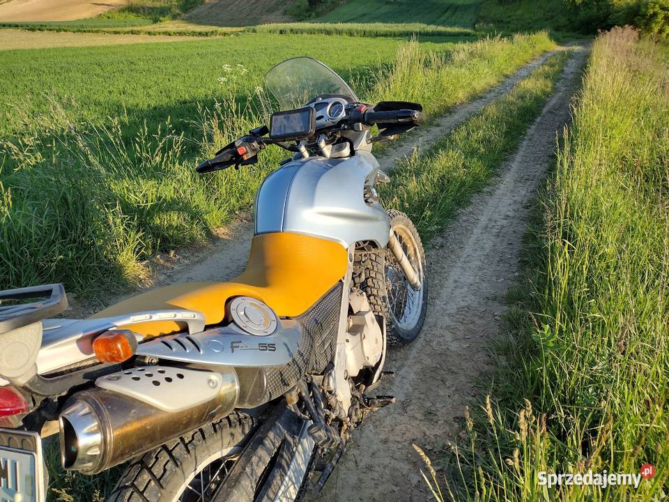 Sprzedam Bmw f650gs 2001 67 Kufer Lusterka Rok produkcji 2001 świętokrzyskie