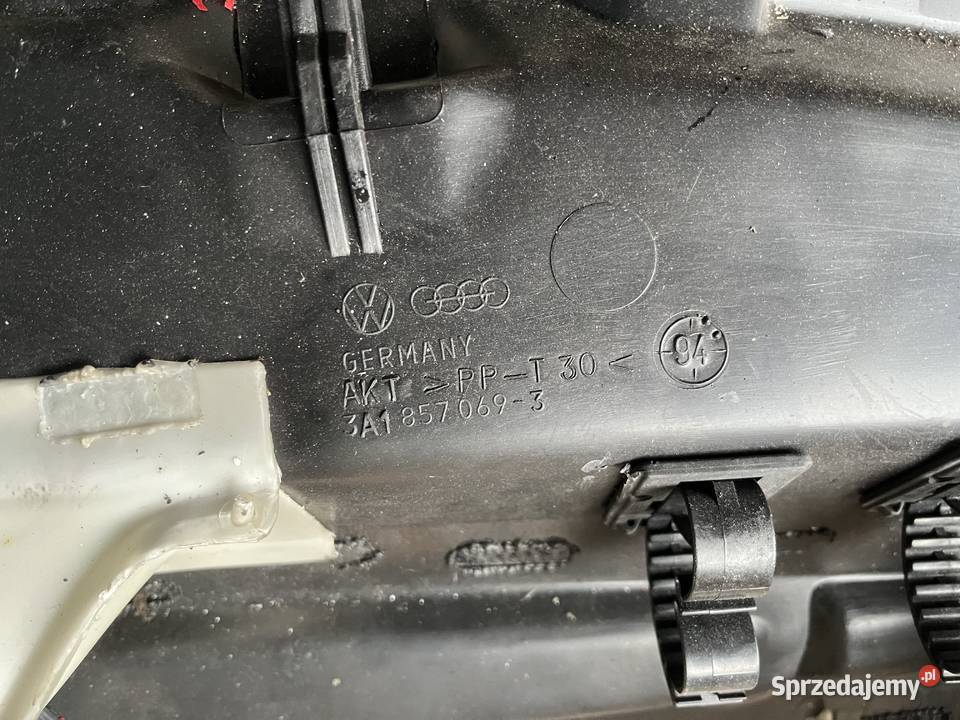 DESKA ROZDZIELCZA KOKPIT KONSOLA VW PASSAT B4 z Krasnystaw