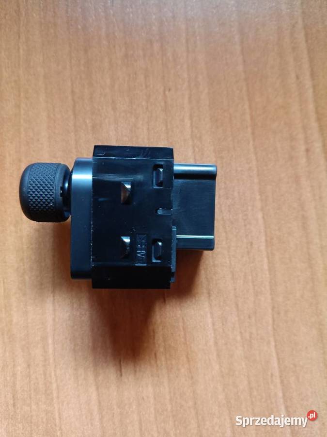 NOWY Przełącznik regulacji lusterek Suzuki Swift śląskie