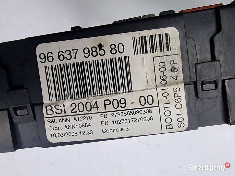 SKRZYNKA BEZPIECZNIKÓW CITROEN C4 9693798580 osobowe Lipno