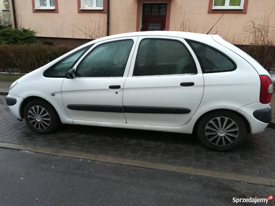 CITROEN XSARA PICASSO światła przeciwmgielne Szczecin sprzedam