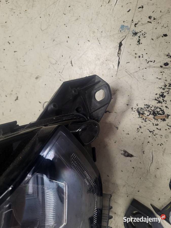 Peugeot 208 II Lampa Przednia Prawa Led Tychy