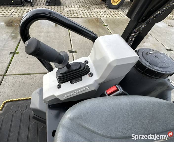 WALEC DROGOWY CATERPILLAR CB25 GC nie Walce Tuliszków