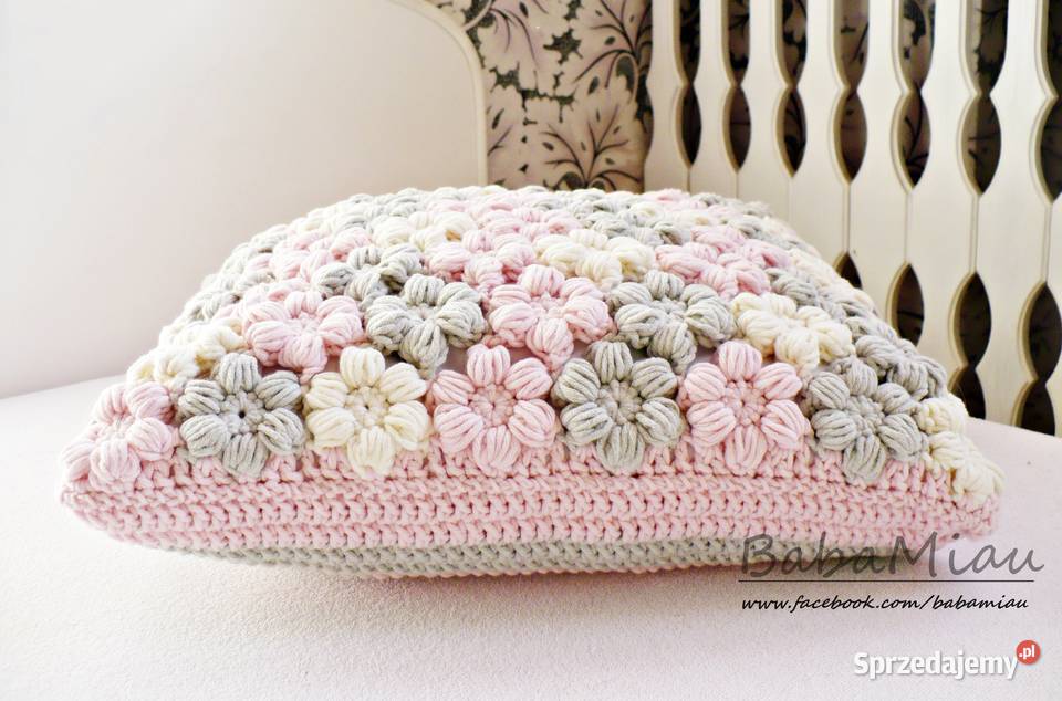 Poduszka dekoracyjna kwiatki 3d handmade kolory Bydgoszcz