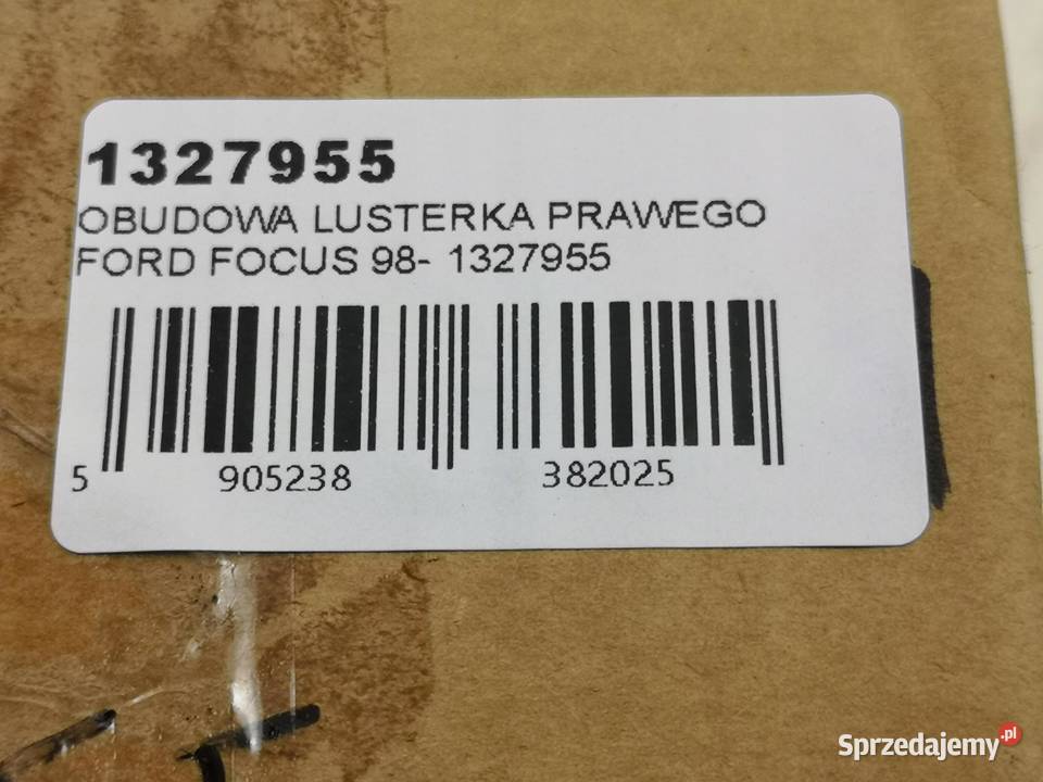 OBUDOWA LUSTERKA PRAWEGO FORD FOCUS 19982004