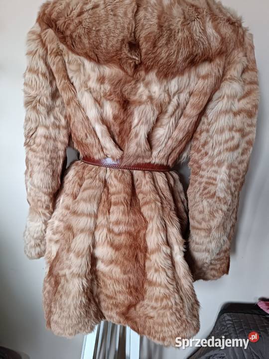 Futro naturalne rude r44 Karczew