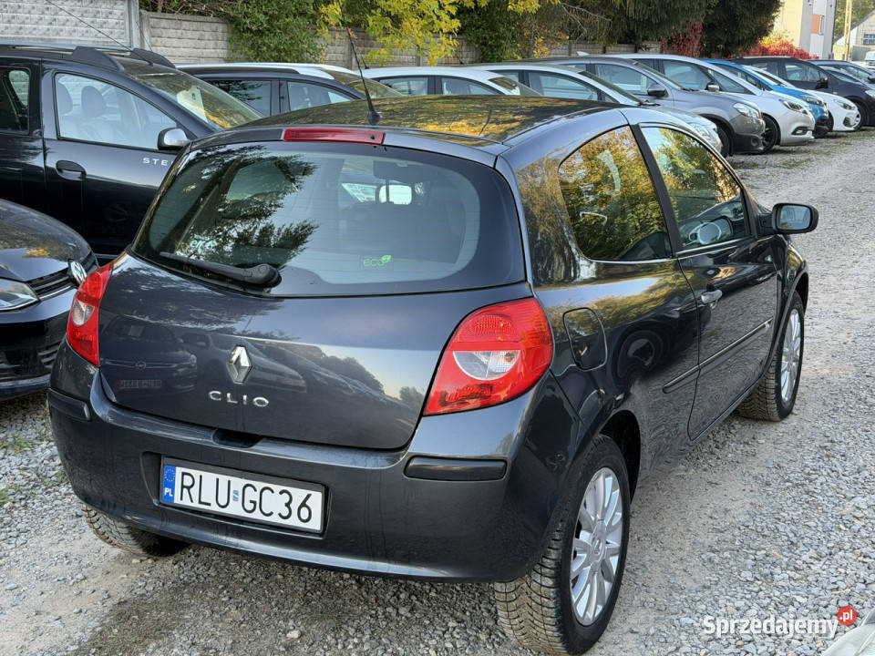 Renault Clio Częstochowa