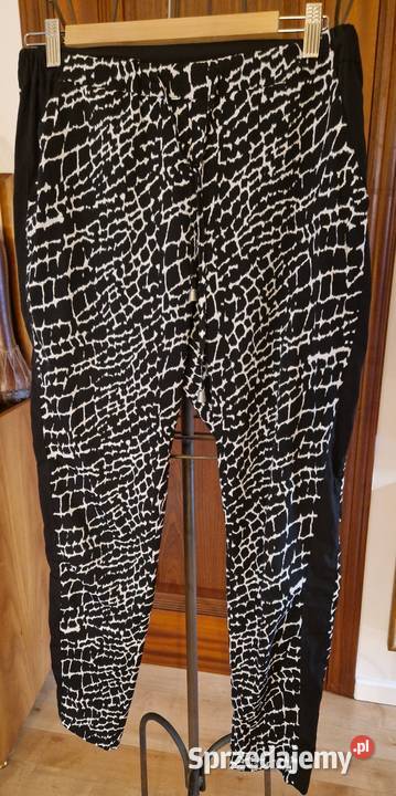 Spodnie leginsy marki Only 36 stan XL czarno Lublin sprzedam