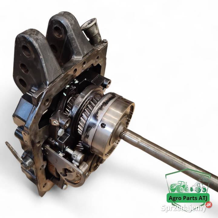Skrzynia WOM CNH 87374253 47516463 Steyr 6195