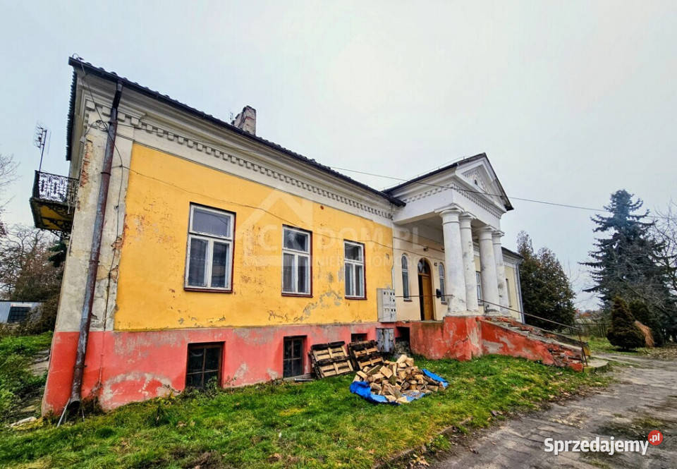 mieszkanie z potencjałem w Dworku oddzielna kuchnia sprzedam