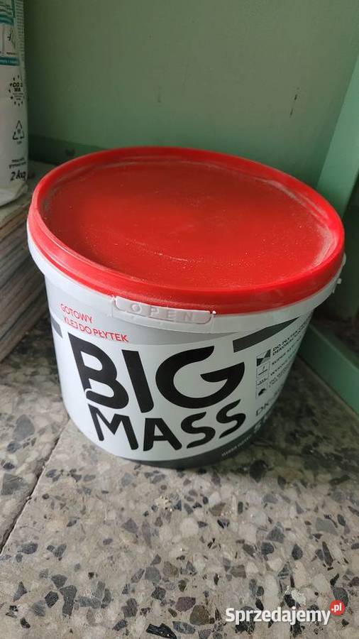 Płytki ceramiczne ścienne klej do płytek fuga