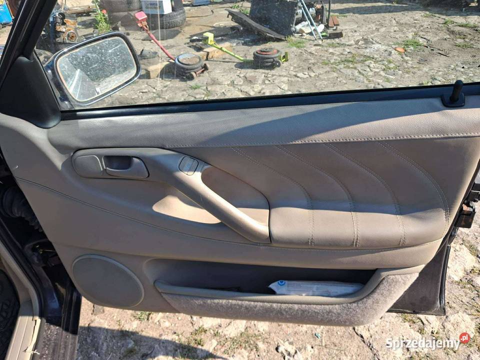 Tapicerka passat b4 kremowo siwa
