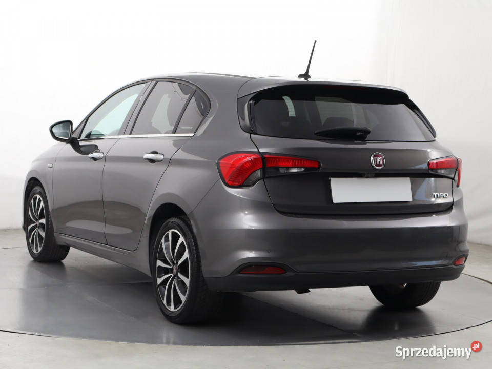 Fiat Tipo 14 TJet czujnik zmierzchu sprzedam
