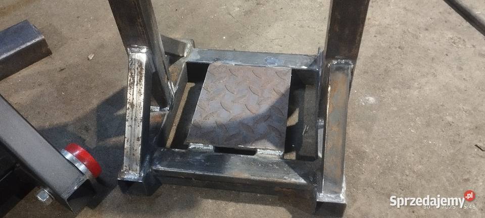 wózek do rozpoławiania ciągnika komplet z Mędrzechów