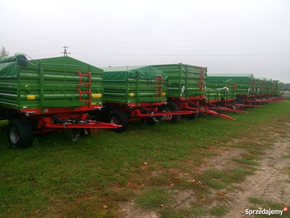 Przyczepa rolnicza ciężarowa dostępna ręki