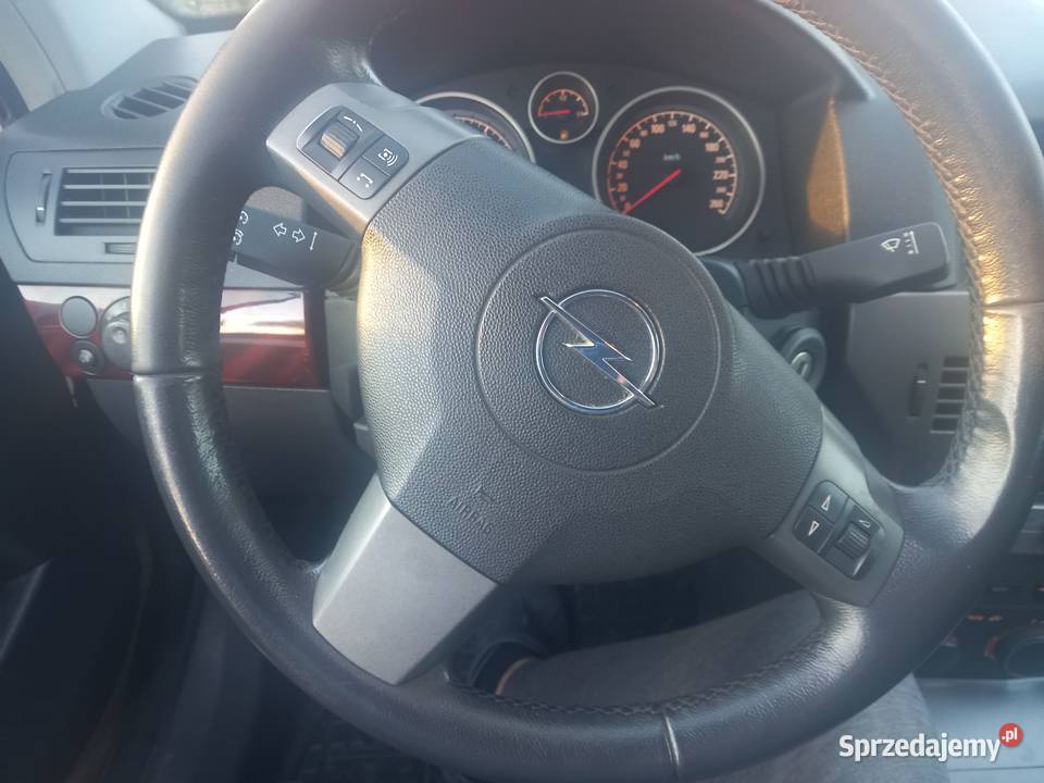 OPEL ASTRA H BENZYNA 16 2004BOGATA łódzkie Krośniewice