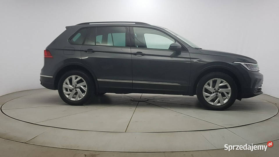 Volkswagen Tiguan 20 TDI SCR 4Mot Life DSG Z Warszawa
