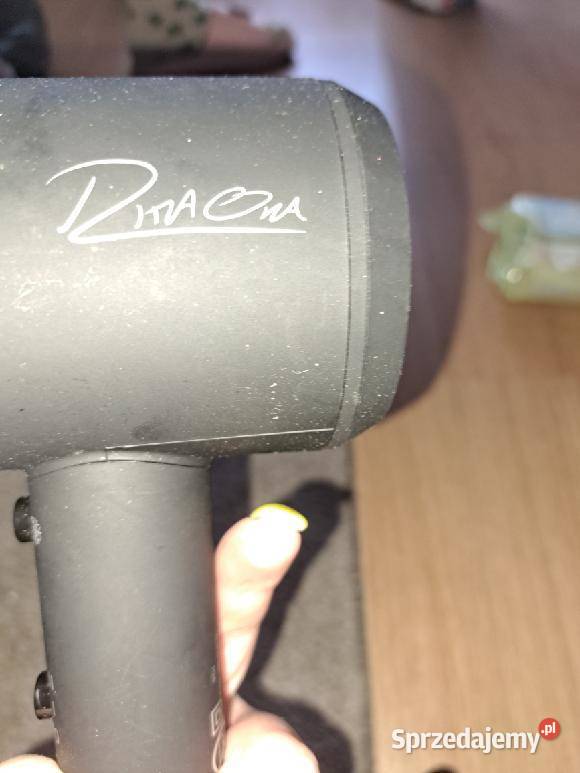 Suszarka do włosów sprzedam