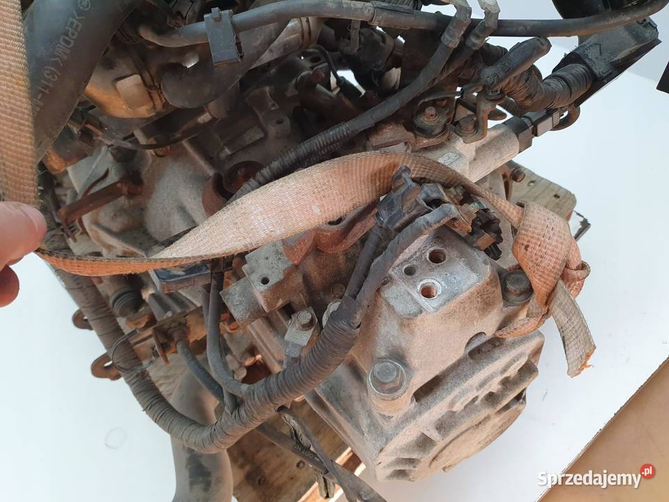 SILNIK KOMPLET Kia Carens III 16 CRDI 115 Rudka sprzedam