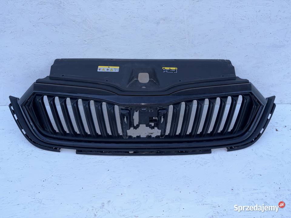 Grill atrapa zderzak przód Skoda Octavia 4 IV 19 osobowe Jabłonna
