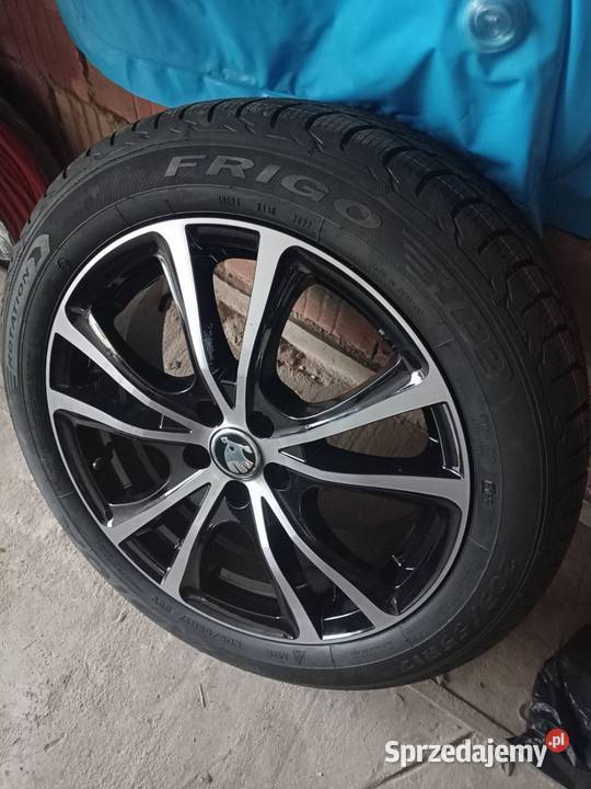 Felgi z oponami 5x100 r17 skoda kamiq vw Radomsko