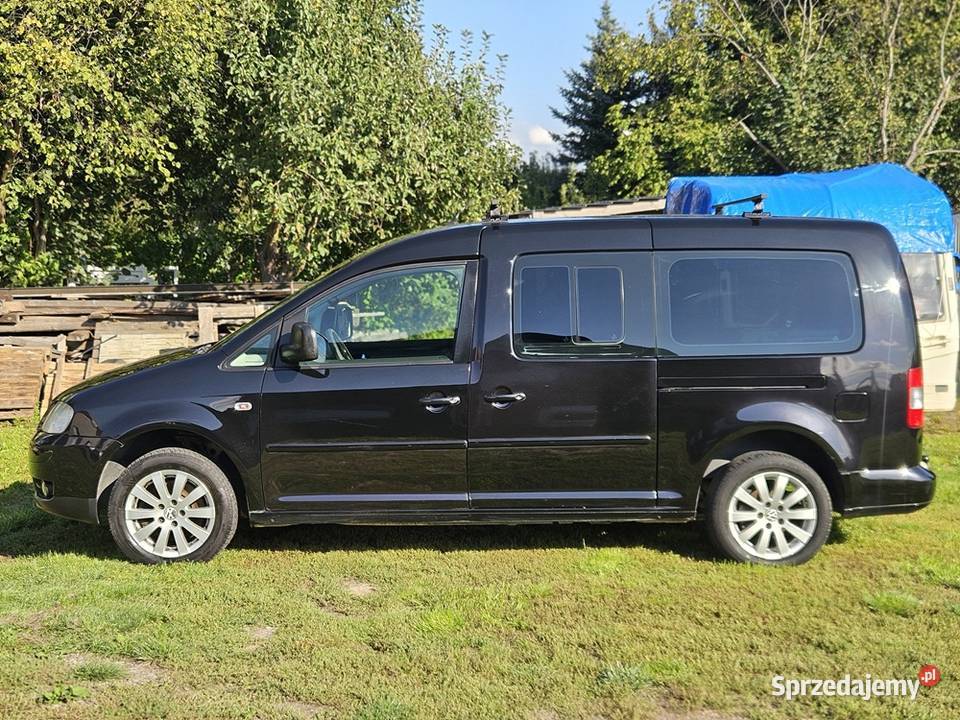 Volkswagen caddy 7osobowy Rok produkcji 2009 Caddy podlaskie Łomża