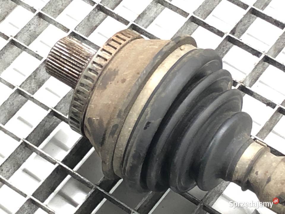 PÓŁOŚ LEWY PRZÓD AUDI A4 B6 30 220 0005 PRZEGUB osobowe