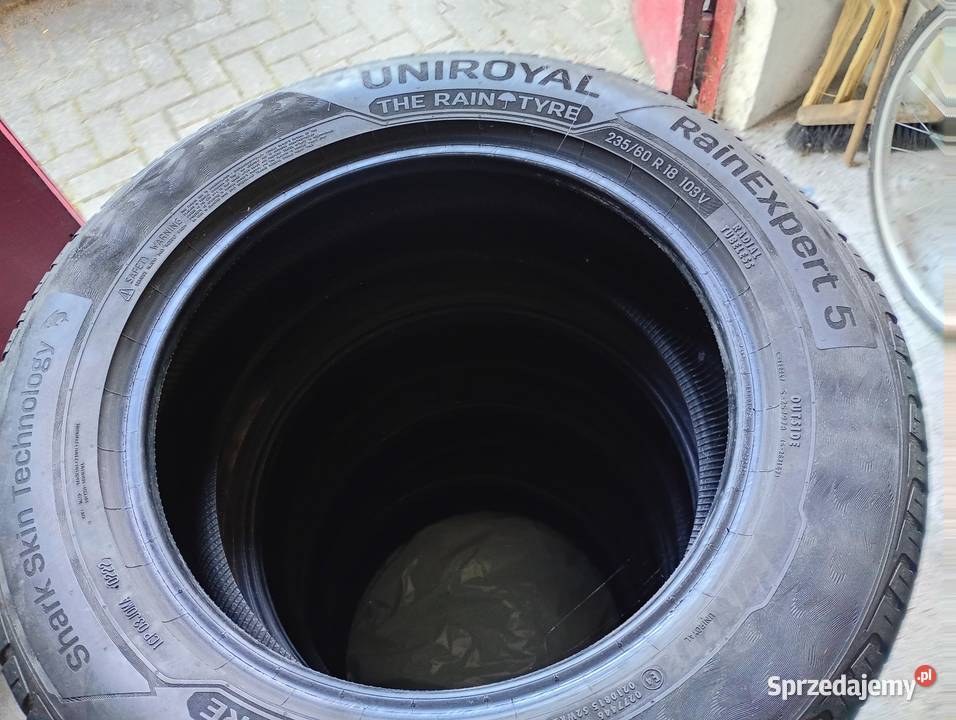 Opony UNIROYAL RainExpert 5 x4 komplet 18cale sprzedam