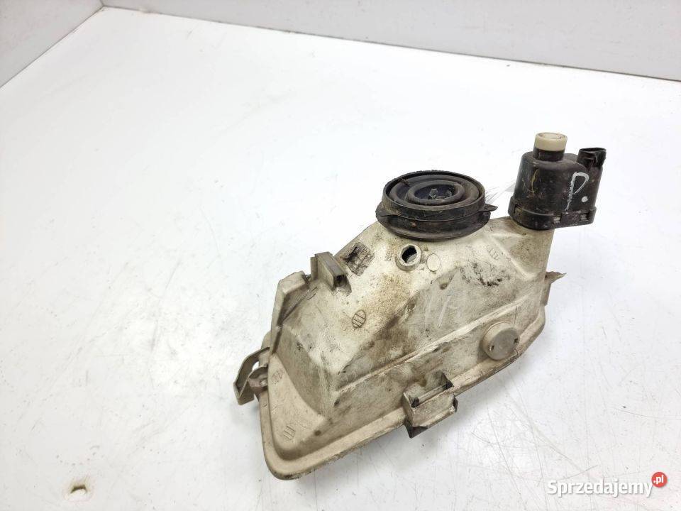 LAMPA PRAWA PRZÓD OPEL ASTRA F Lipno
