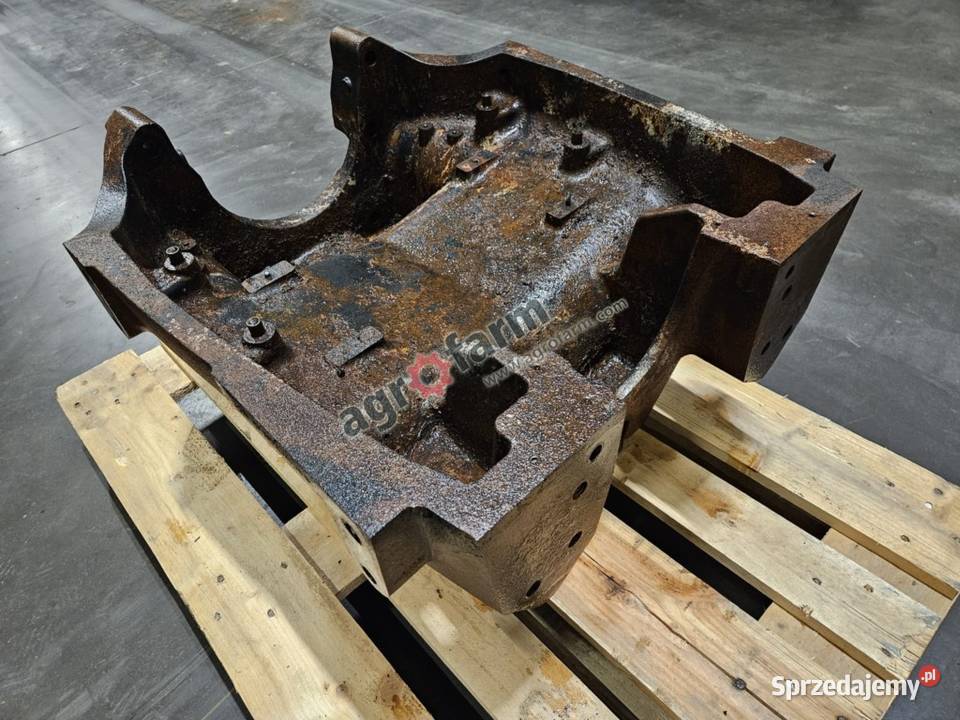 Wspornik osi przedniej Landini 6130C 6120C Byków