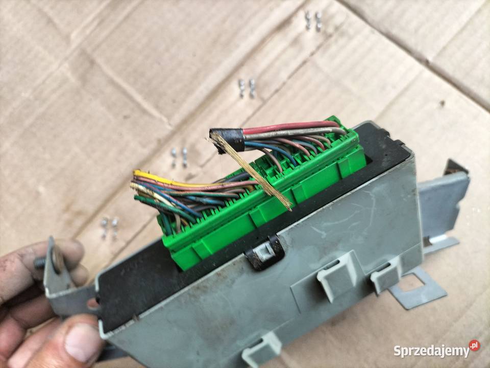 Volvo V40 S40 30630081 MODUŁ KOMPUTER STEROWNIK Kamień-Kolonia