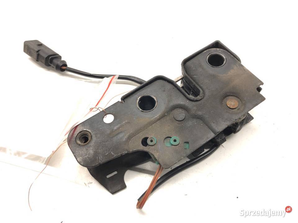 ZAMEK MASKI SKODA OCTAVIA II Kombi 0413 osobowe