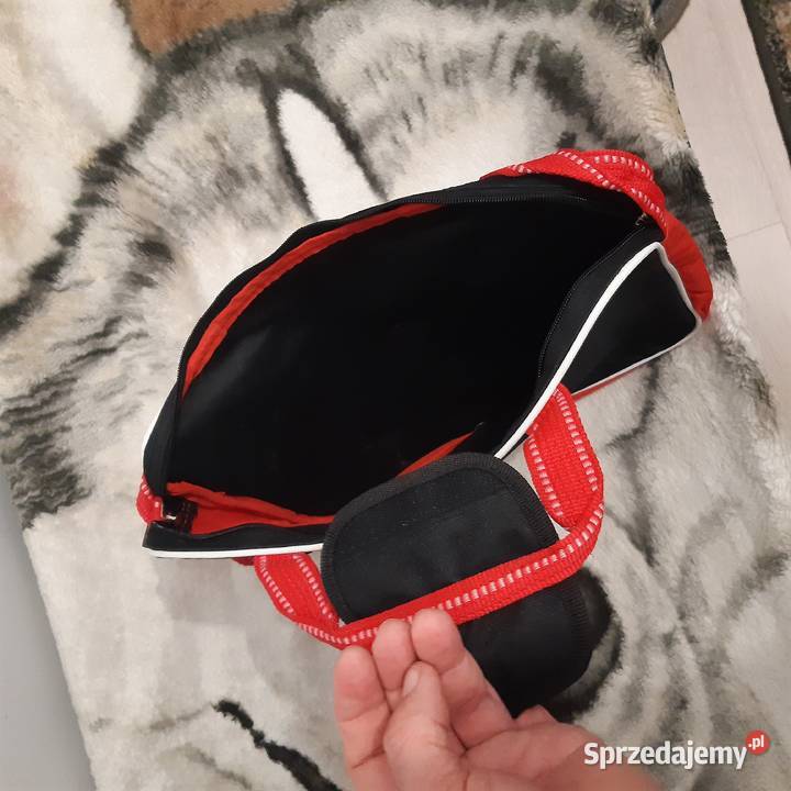 Torba na laptopa czerwona używana tanio mazowieckie Ostrołęka sprzedam