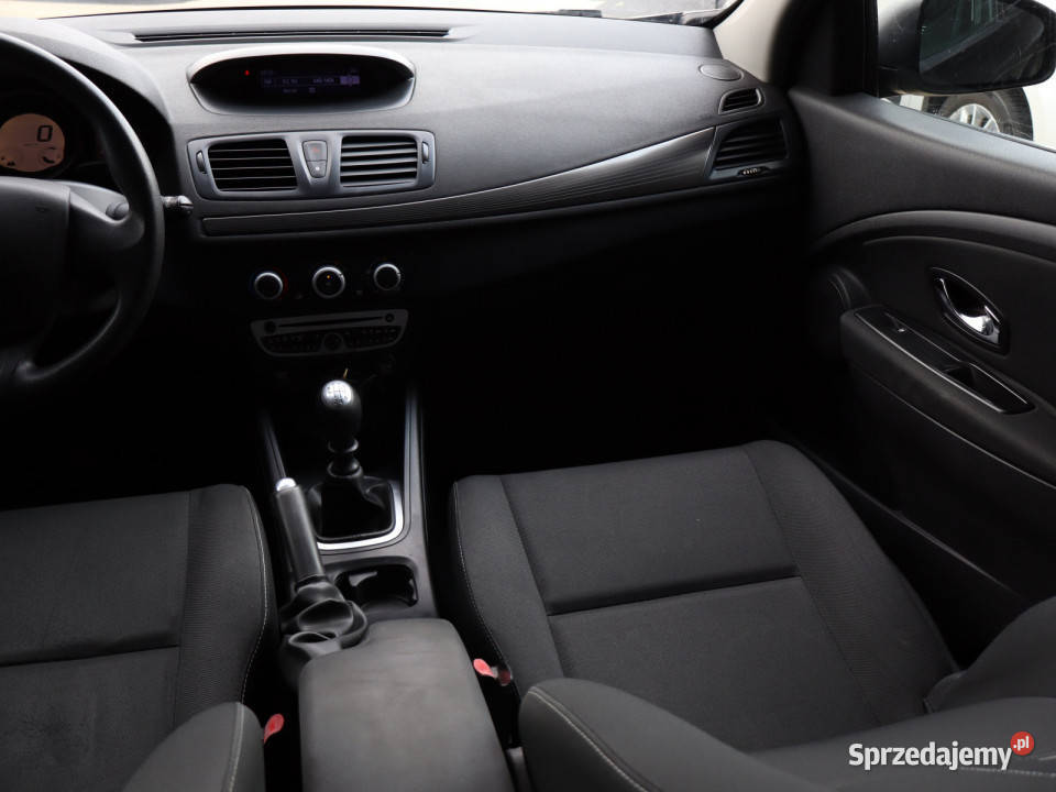 Renault Megane 15 dCi światła przeciwmgielne Bielany Wrocławskie