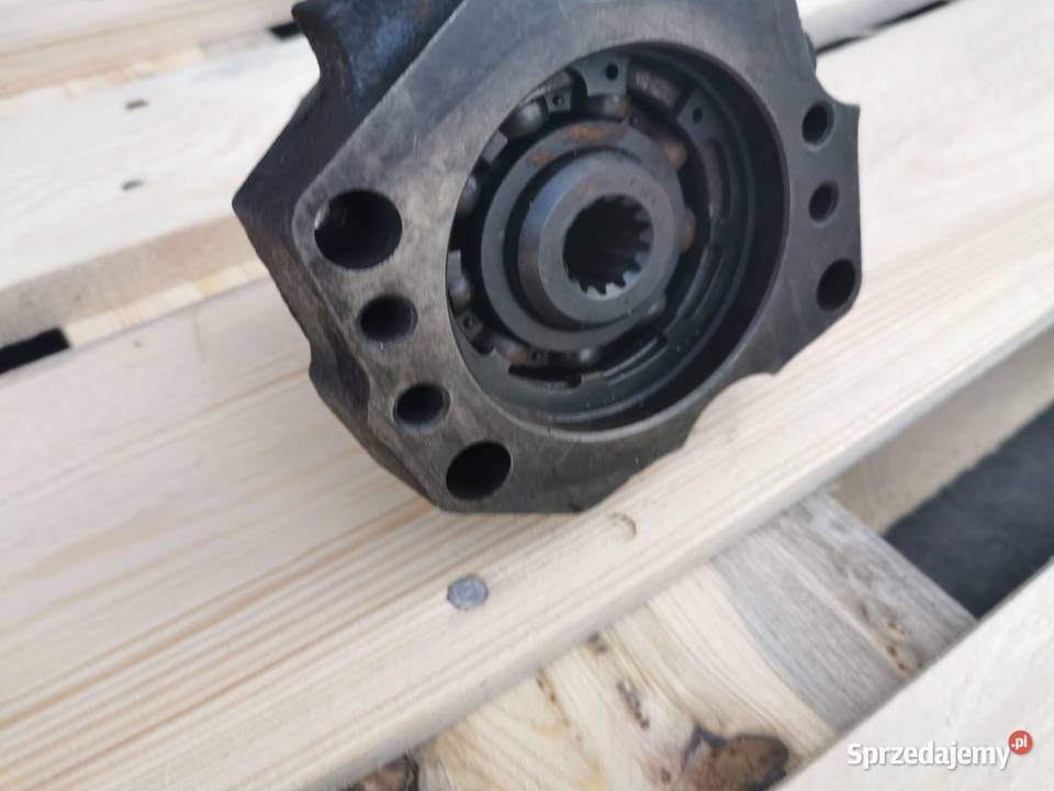 Napęd pompy hydraulicznej Manitou MLT wielkopolskie sprzedam