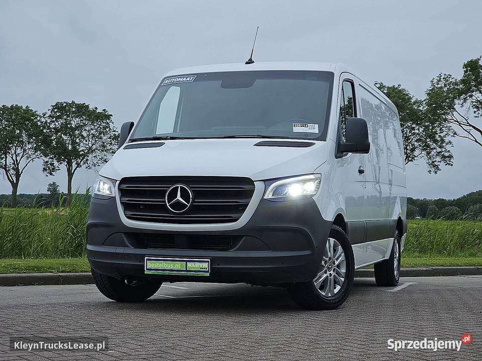 MercedesBenz SPRINTER 319 L2H1 V6 LED Mbux10 nieuszkodzony