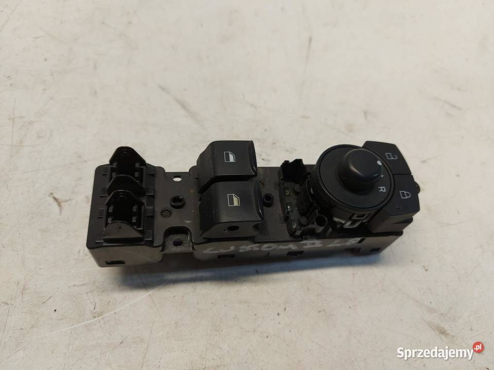 Transit Custom II przełącznik szyby szyb lewy osobowe