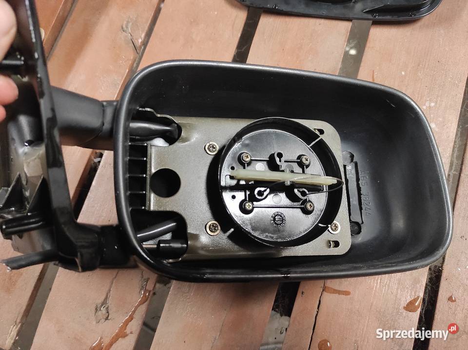 Lusterko zewnętrzne prawe Volkswagen Passat B3 Pniewite