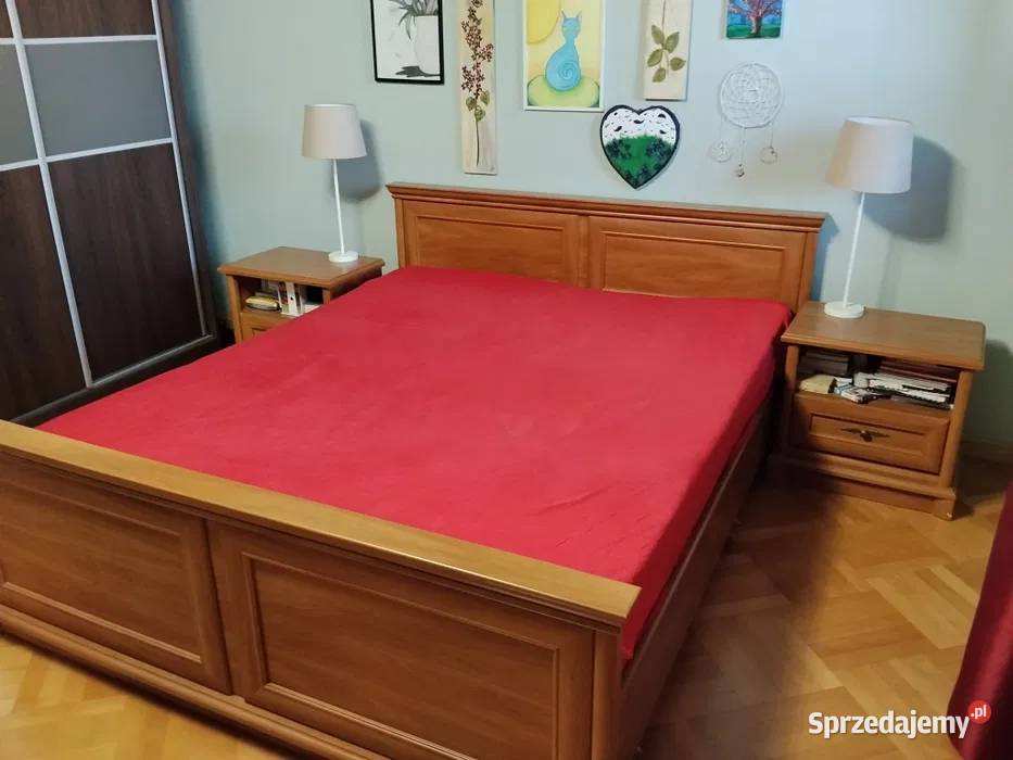 Łóżko Kent 160x200 marki Black Red White z Łowicz sprzedam
