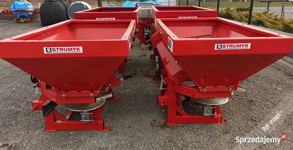 600 STRUMYK TYTAN Rozsiewacz do nawozów Krasnystaw