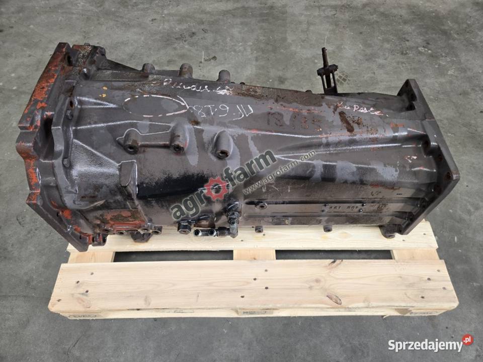Skrzynia biegów Massey Ferguson 6180 Dynashift Byków